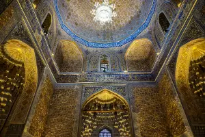 サマルカンド – タシュケント | 快適な移動と旅のつなぎ