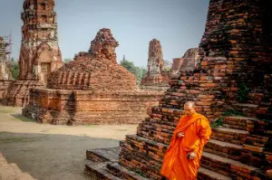 DAY 4: DAY TOUR TO AYUTTHAYA